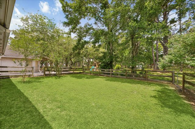 4803 County Road 197, Alvin, TX 77511