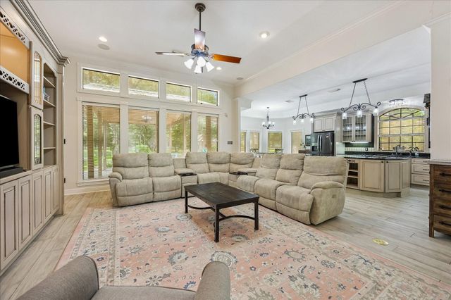4803 County Road 197, Alvin, TX 77511