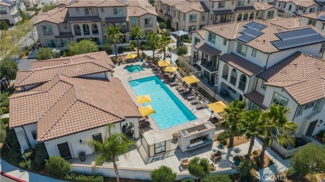 45330 Via Vela, Temecula, CA 92592