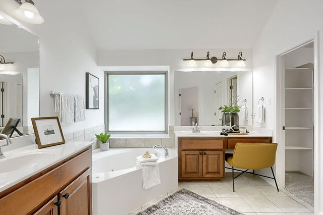 11012 Tornasol LN, Austin, TX 78739
