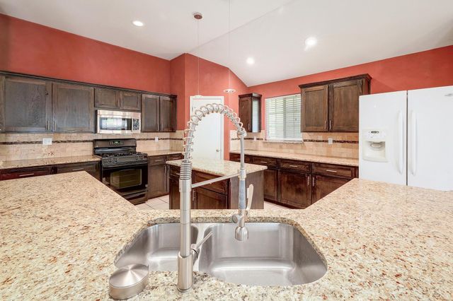 16604 Denise DR, Austin, TX 78717