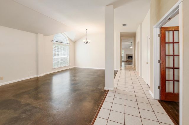 16604 Denise DR, Austin, TX 78717