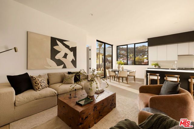 1264 N Harper Avenue PH 3, West Hollywood, CA 90046
