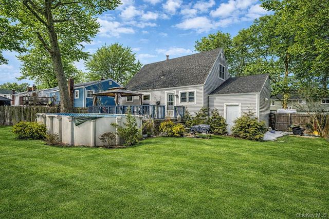 24 Lantern Street, Huntington, NY 11743