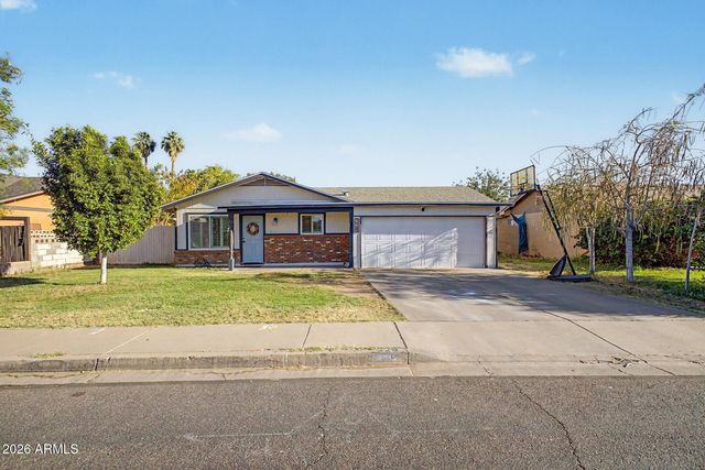 329 E JUNIPER Street, Mesa, AZ 85201