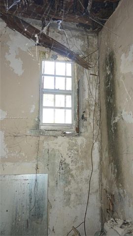 6704 NW 18th Ave, Miami, FL 33147