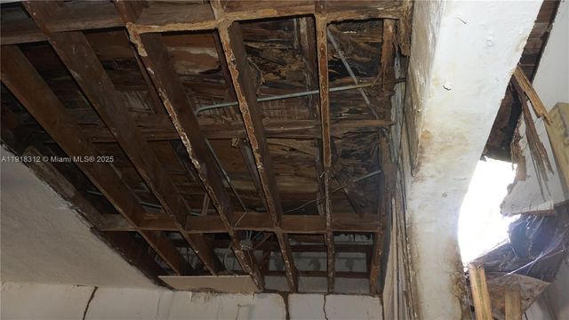 6704 NW 18th Ave, Miami, FL 33147