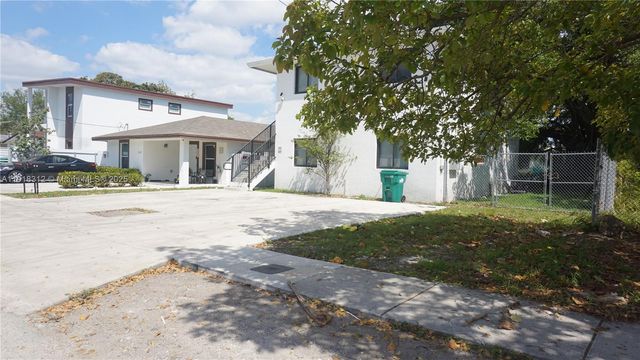 6704 NW 18th Ave, Miami, FL 33147