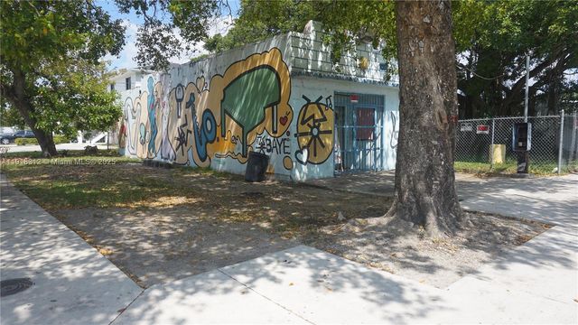 6704 NW 18th Ave, Miami, FL 33147