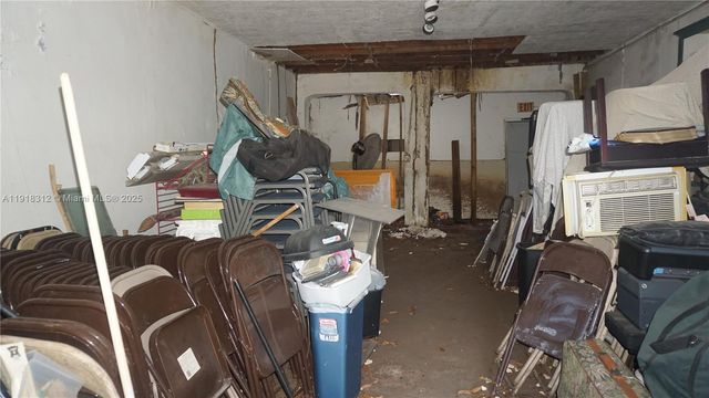 6704 NW 18th Ave, Miami, FL 33147