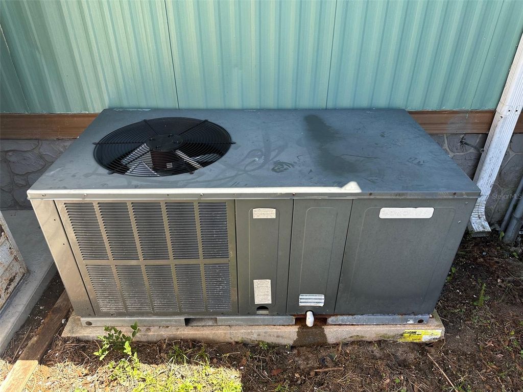 Image 13 of property listing at 3010 SW 89TH PLACE, Ocala, FL 34476