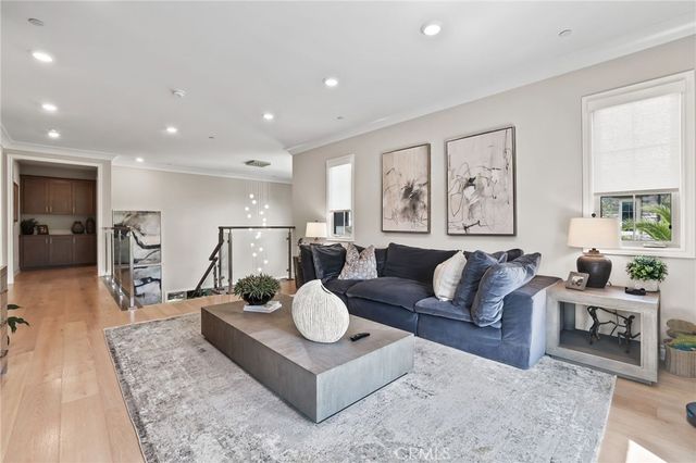 57 Lone Mountain, Irvine, CA 92602