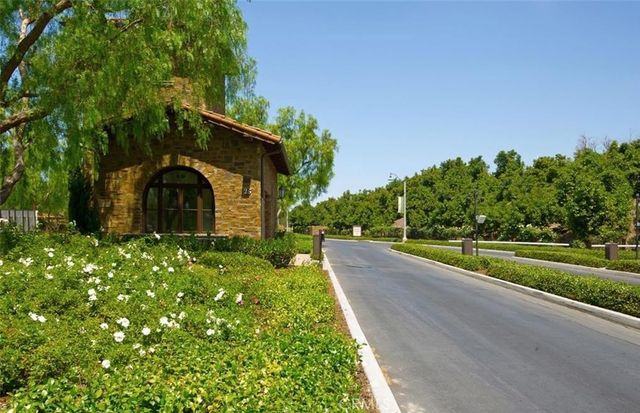 57 Lone Mountain, Irvine, CA 92602