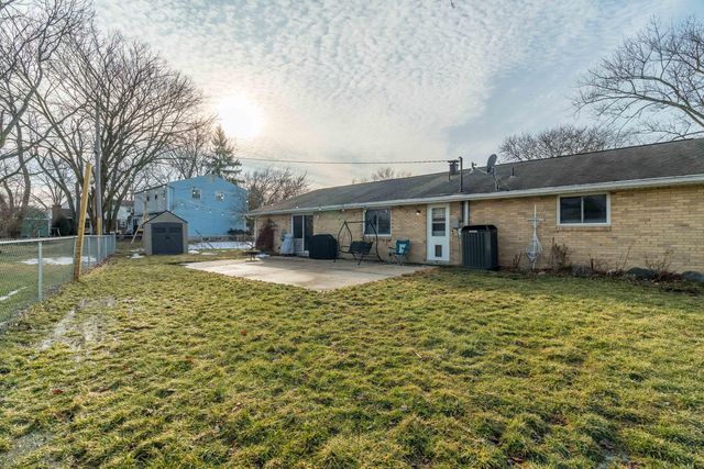 440 Katy Lane 440 Katy Lane, Englewood, OH 45322