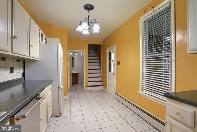 402 S PENN ST, Shippensburg, PA 17257