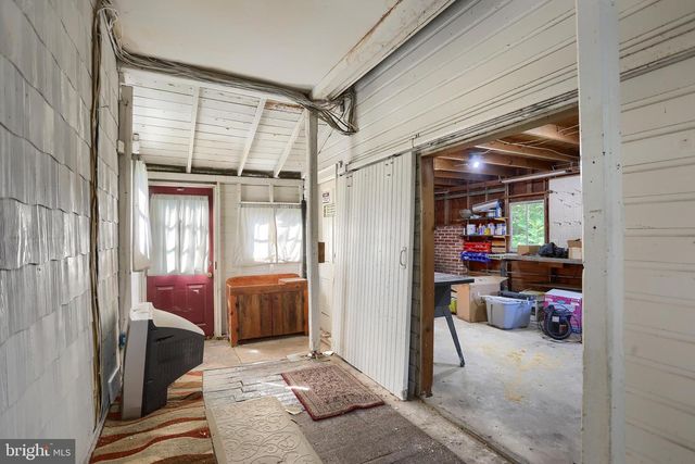 402 S PENN ST, Shippensburg, PA 17257