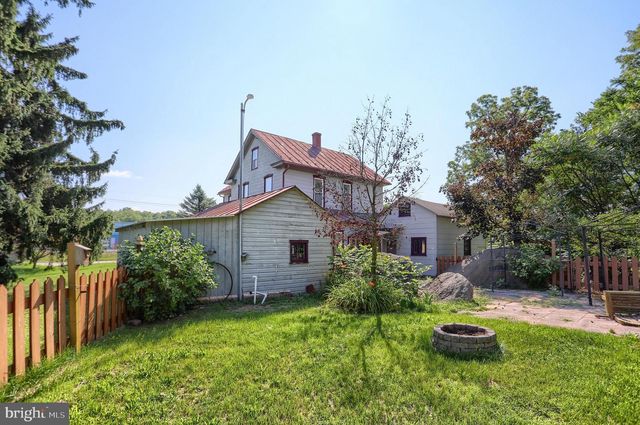 402 S PENN ST, Shippensburg, PA 17257