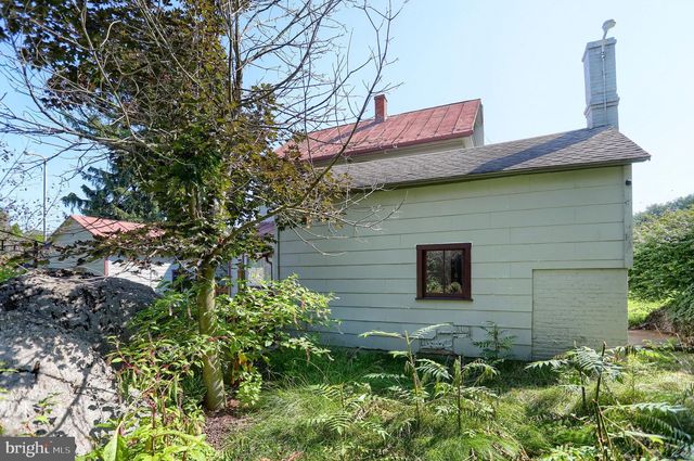 402 S PENN ST, Shippensburg, PA 17257