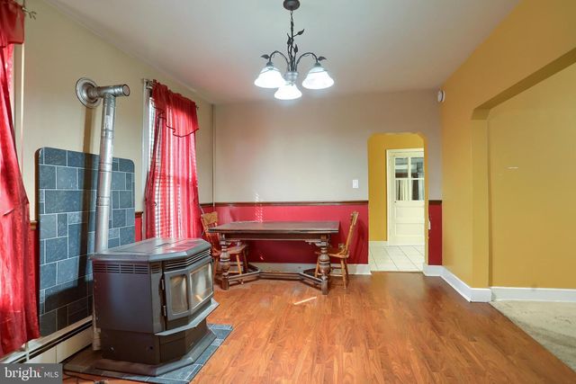402 S PENN ST, Shippensburg, PA 17257
