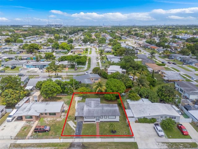 19425 NW 39th Avenue, Miami Gardens, FL 33055