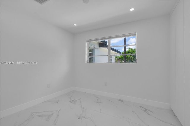 19425 NW 39th Avenue, Miami Gardens, FL 33055
