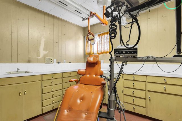 3049 Cleveland Avenue, Columbus, OH 43224