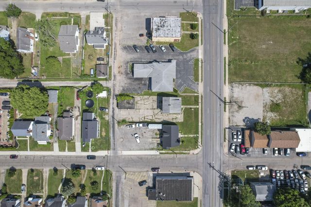 3049 Cleveland Avenue, Columbus, OH 43224