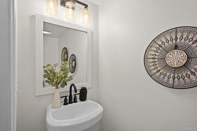 1047 Elk Run Place, Chula Vista, CA 91913