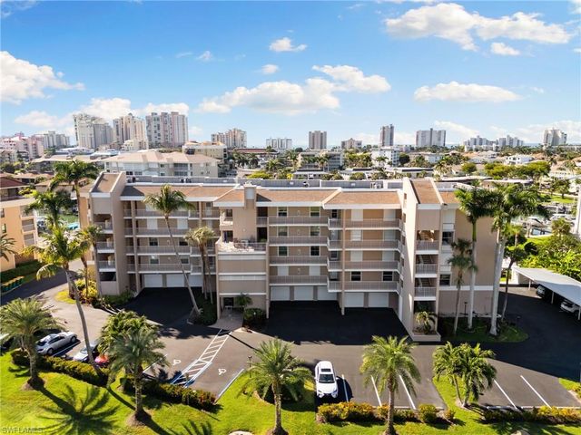 900 Collier CT # 106, Marco Island, FL 34145