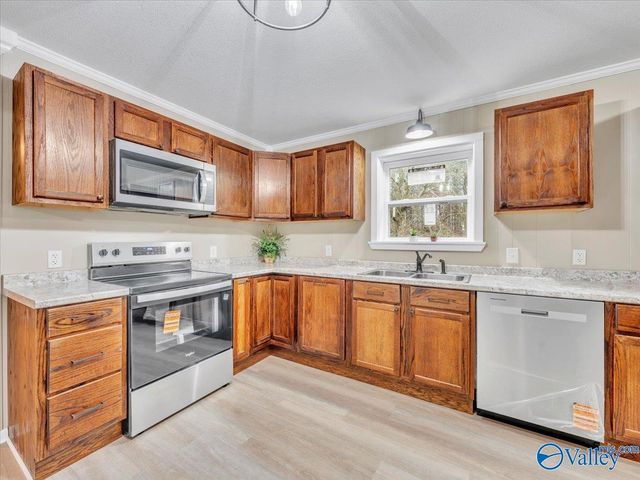 3695 County Road 102, Rainsville, AL 35986