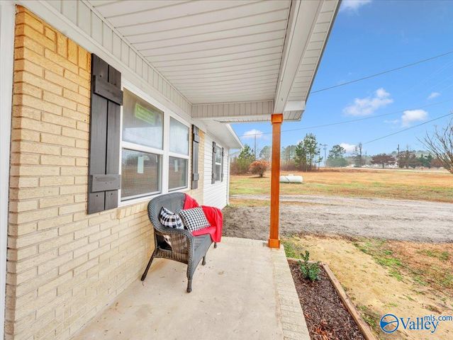 3695 County Road 102, Rainsville, AL 35986