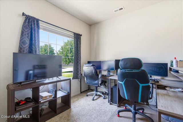 2111 W Calawah AVE, Post Falls, ID 83854
