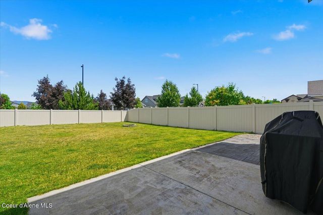 2111 W Calawah AVE, Post Falls, ID 83854