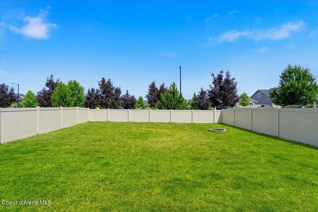 2111 W Calawah AVE, Post Falls, ID 83854