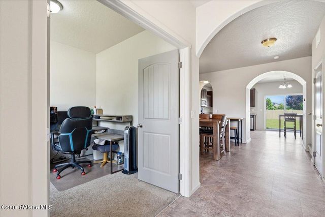 2111 W Calawah AVE, Post Falls, ID 83854
