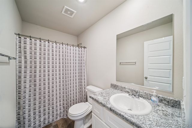 715 N Dogwood Avenue, Beggs, OK 74421