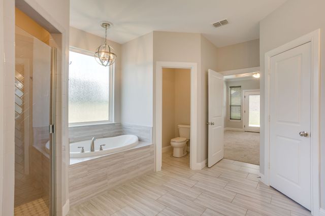 120 War Wagon Circle, Millsap, TX 76066