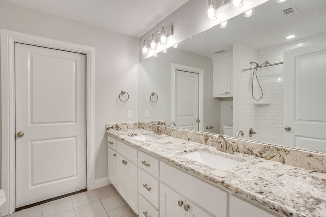 120 War Wagon Circle, Millsap, TX 76066