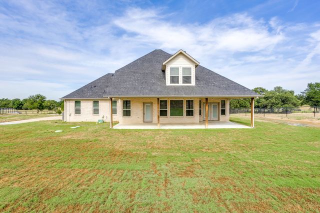 120 War Wagon Circle, Millsap, TX 76066