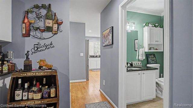 43662 Vintners Place Drive, Sterling Heights, MI 48314