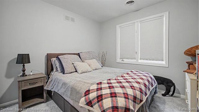 43662 Vintners Place Drive, Sterling Heights, MI 48314