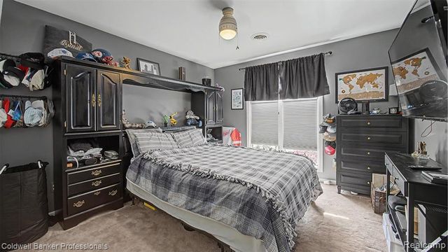43662 Vintners Place Drive, Sterling Heights, MI 48314