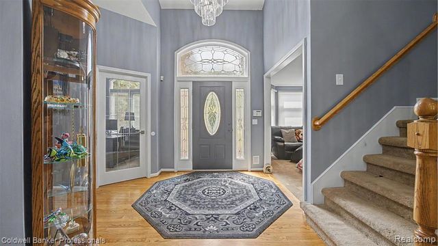 43662 Vintners Place Drive, Sterling Heights, MI 48314