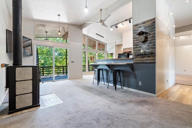 1 Orr Lane, Bella Vista, AR 72715