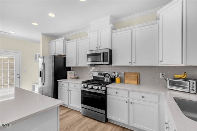 4909 Crescent Square Street, Raleigh, NC 27616