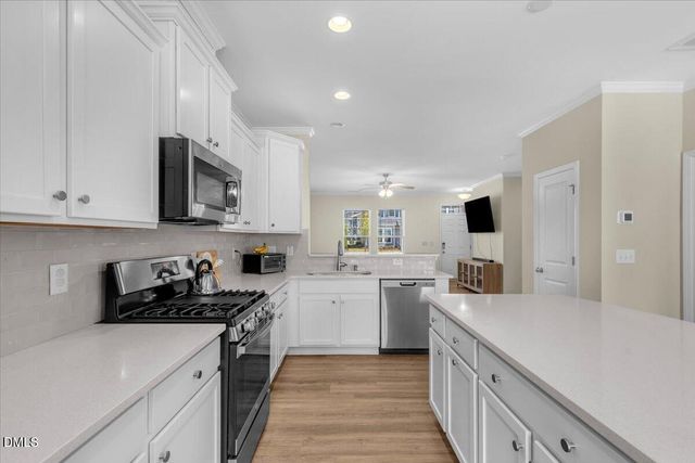 4909 Crescent Square Street, Raleigh, NC 27616