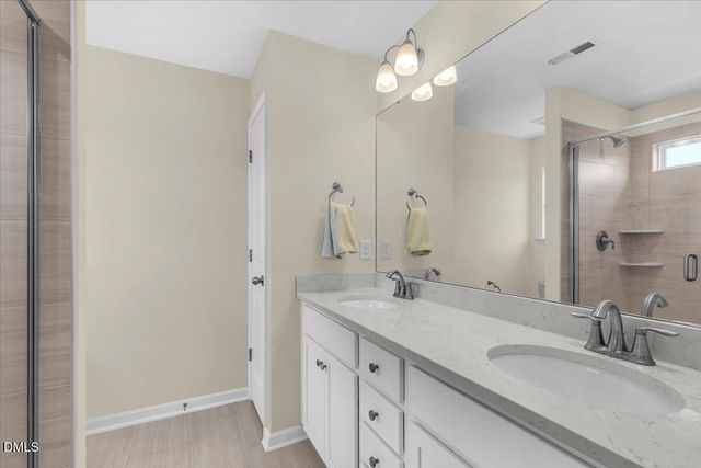 4909 Crescent Square Street, Raleigh, NC 27616