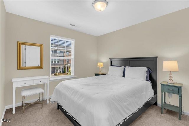 4909 Crescent Square Street, Raleigh, NC 27616