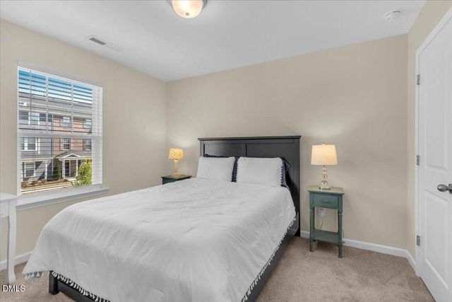 4909 Crescent Square Street, Raleigh, NC 27616