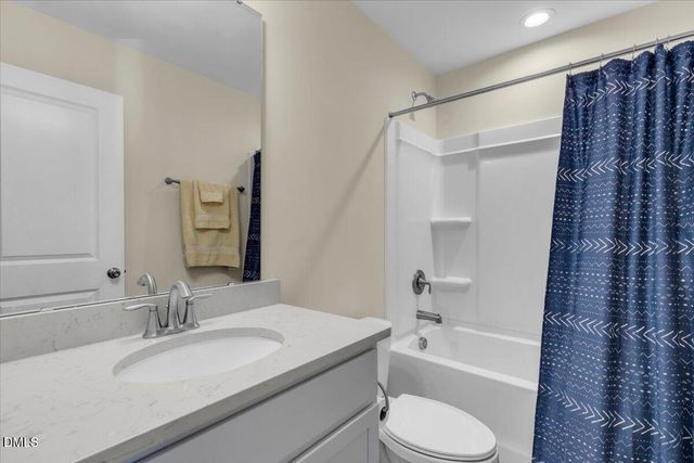 4909 Crescent Square Street, Raleigh, NC 27616